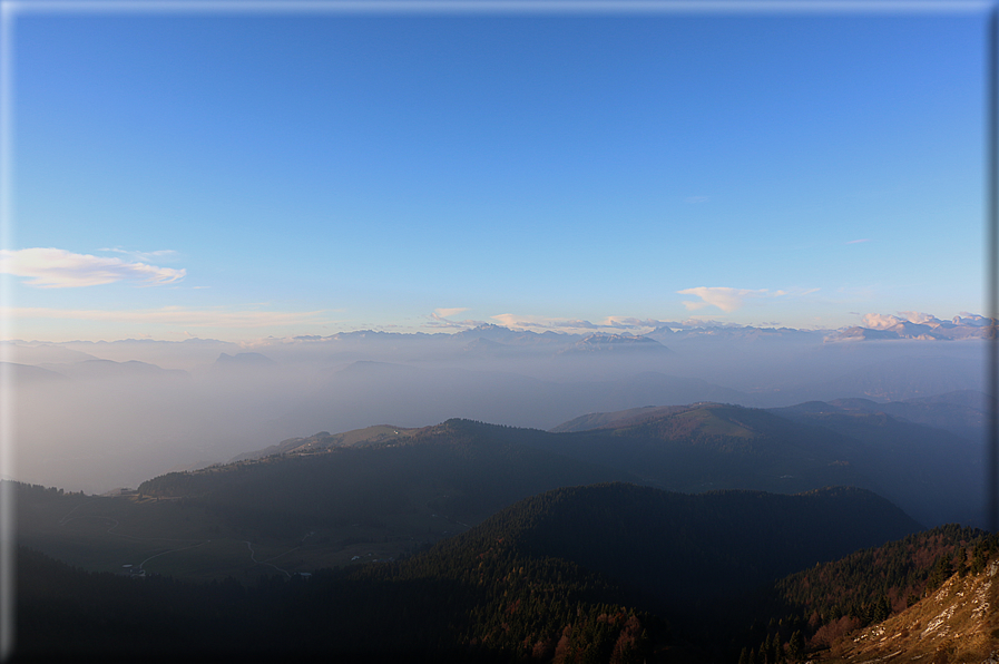 foto Cima Grappa in Autunno